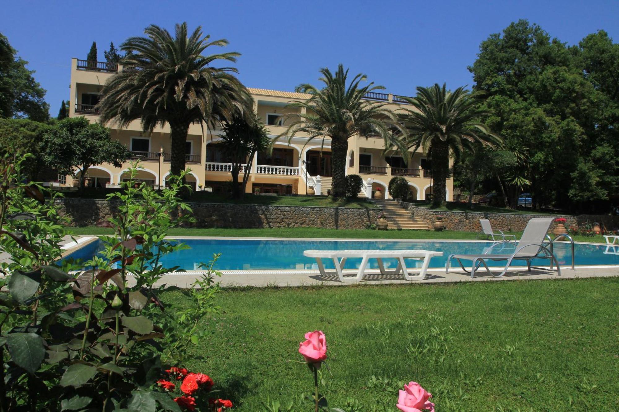 Fiori Hotel Gouvia Exterior photo